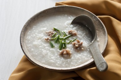 Những thực phẩm nào nên ăn sau khi nhổ răng khôn?